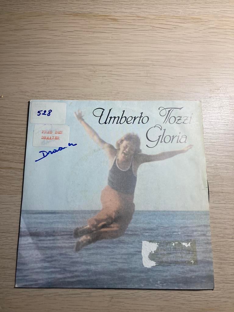 Umberto tozzi gloria, Ophalen, Zo goed als nieuw