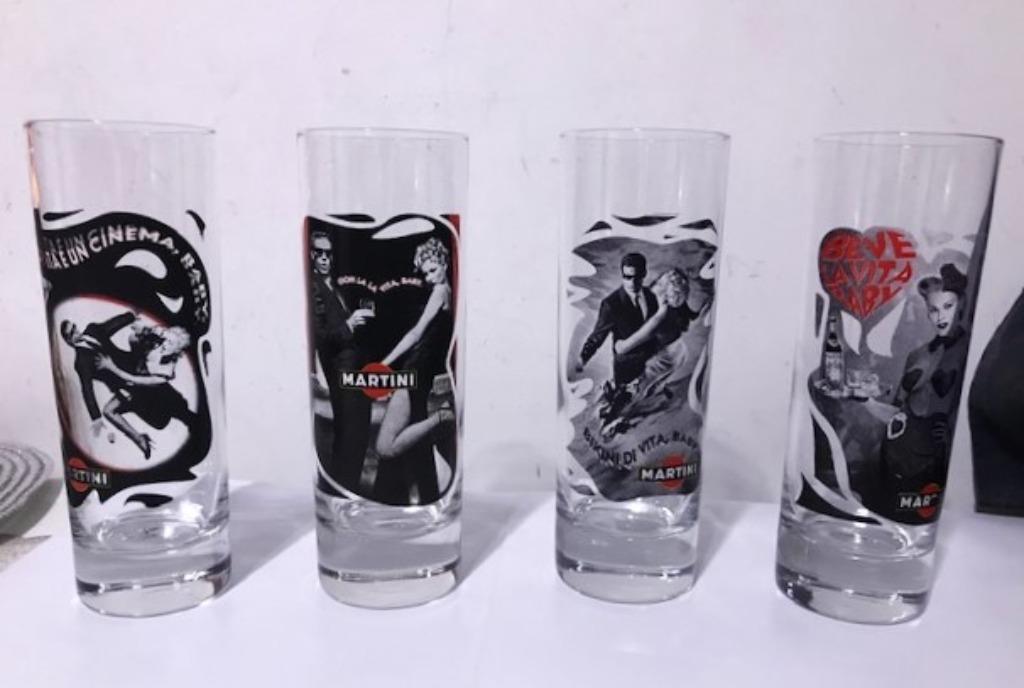 Martini glas James Bond 4 stuks Zeldzaam vintage😍💎🤗💑🎁👌, Antiek en Kunst, Ophalen of Verzenden