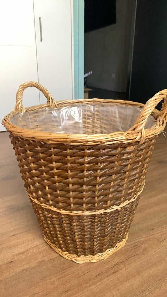 Corbeille en bois, Maison & Meubles, Accessoires pour la Maison | Plataux & Paniers, Osier, Rond, Comme neuf, Enlèvement