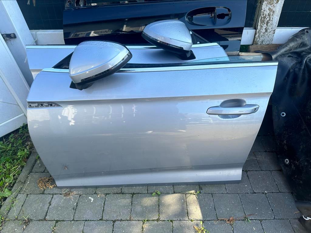 Audi A5 8W porte Av. Gauche complet sport back, Gebruikt, Voor, Audi, Deur