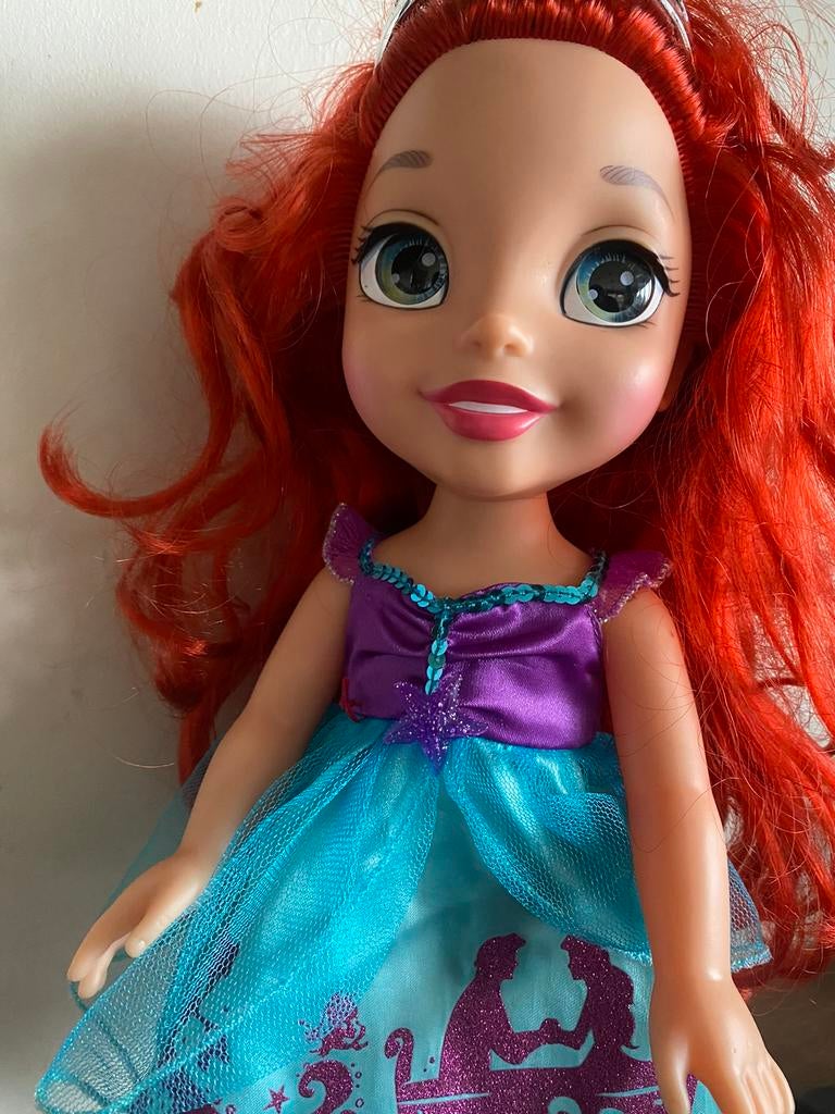 Poupée princesse Ariel, Enlèvement ou Envoi, Comme neuf, Autres types