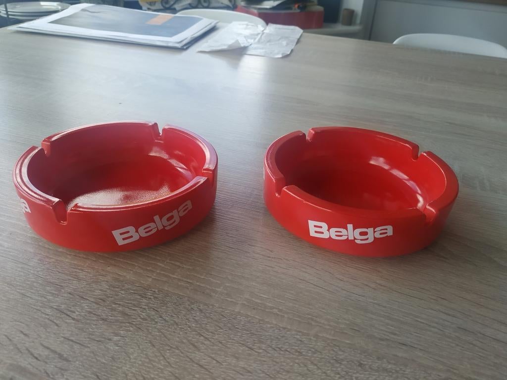 Lot de deux cendriers cigarettes belga, Enlèvement ou Envoi, Utilisé