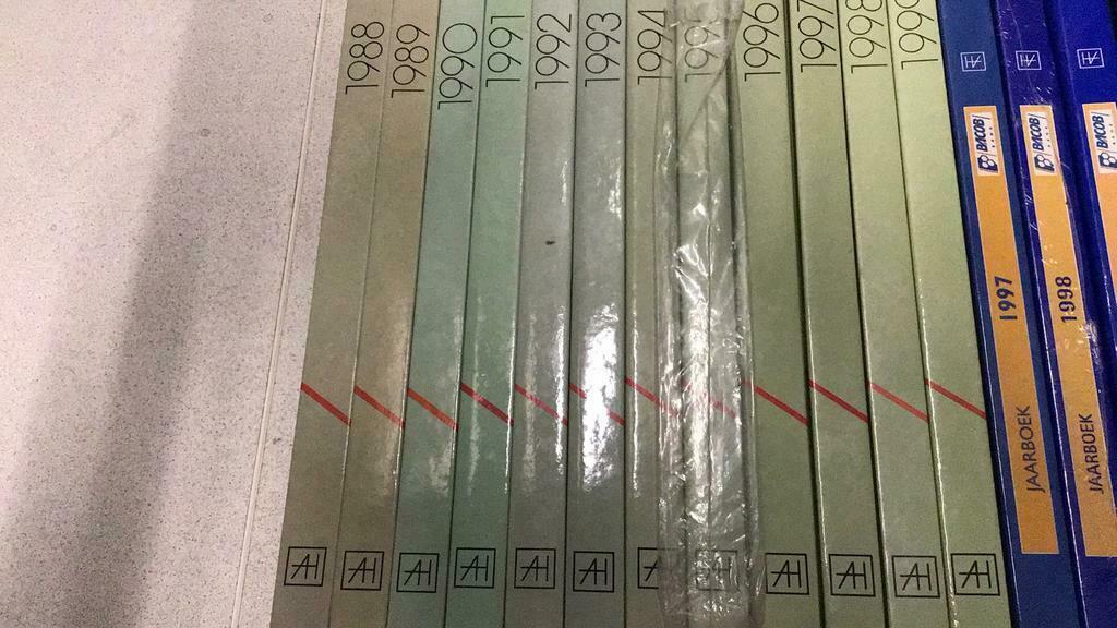 Artis jaarboeken (zk4), Ophalen of Verzenden, Zo goed als nieuw, Artis, Prentenboek