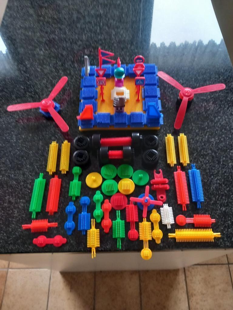 Vele kleuren Nopper, Kinderen en Baby's, Ophalen, Zo goed als nieuw, Bouwen