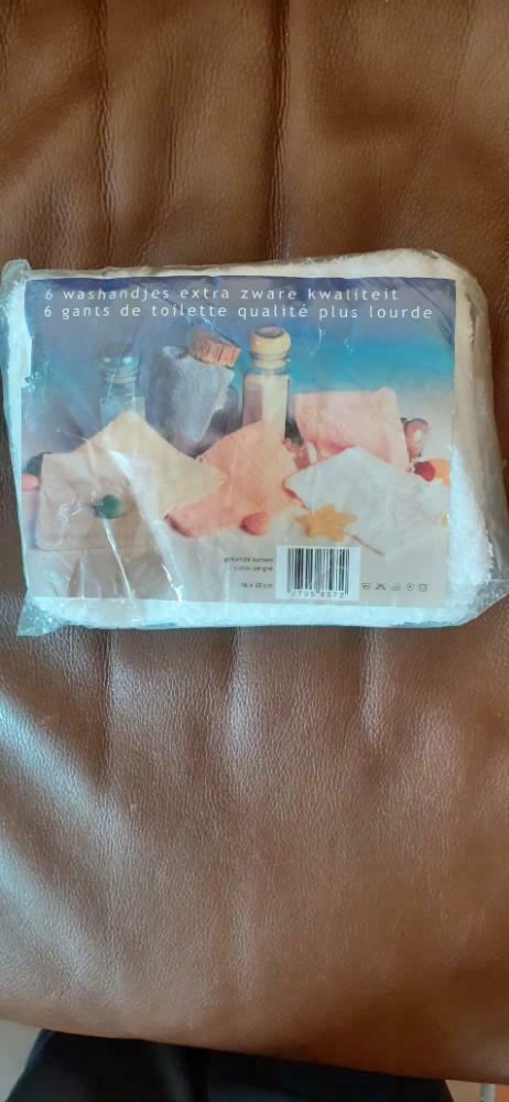 §6 gants de toilette éponge blanc, Enlèvement ou Envoi, Neuf, Blanc, Autres types