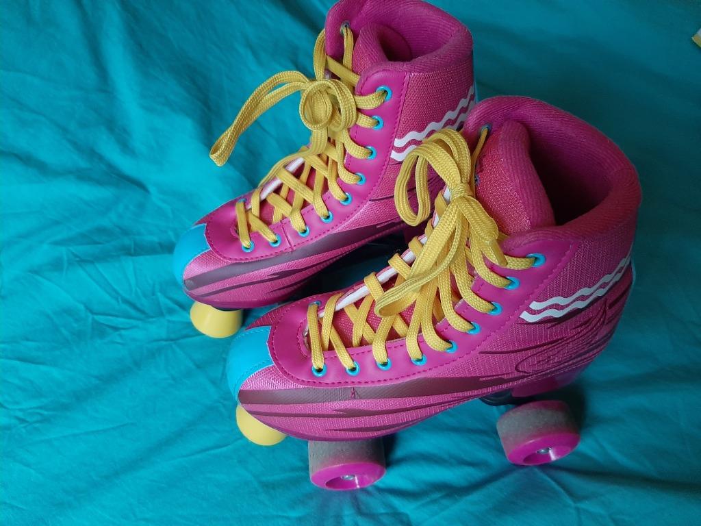 Soy Luna skates met bijpassende helm en tas, Ophalen of Verzenden, Zo goed als nieuw, Kinderen