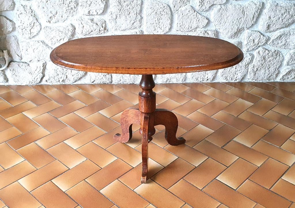 Guéridon, table d’appoint ovale, en bois massif, pied tourné, Maison & Meubles, Tables | Tables d'appoint, 45 à 60 cm, Enlèvement
