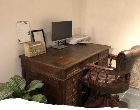 Engelse bureau, Ophalen