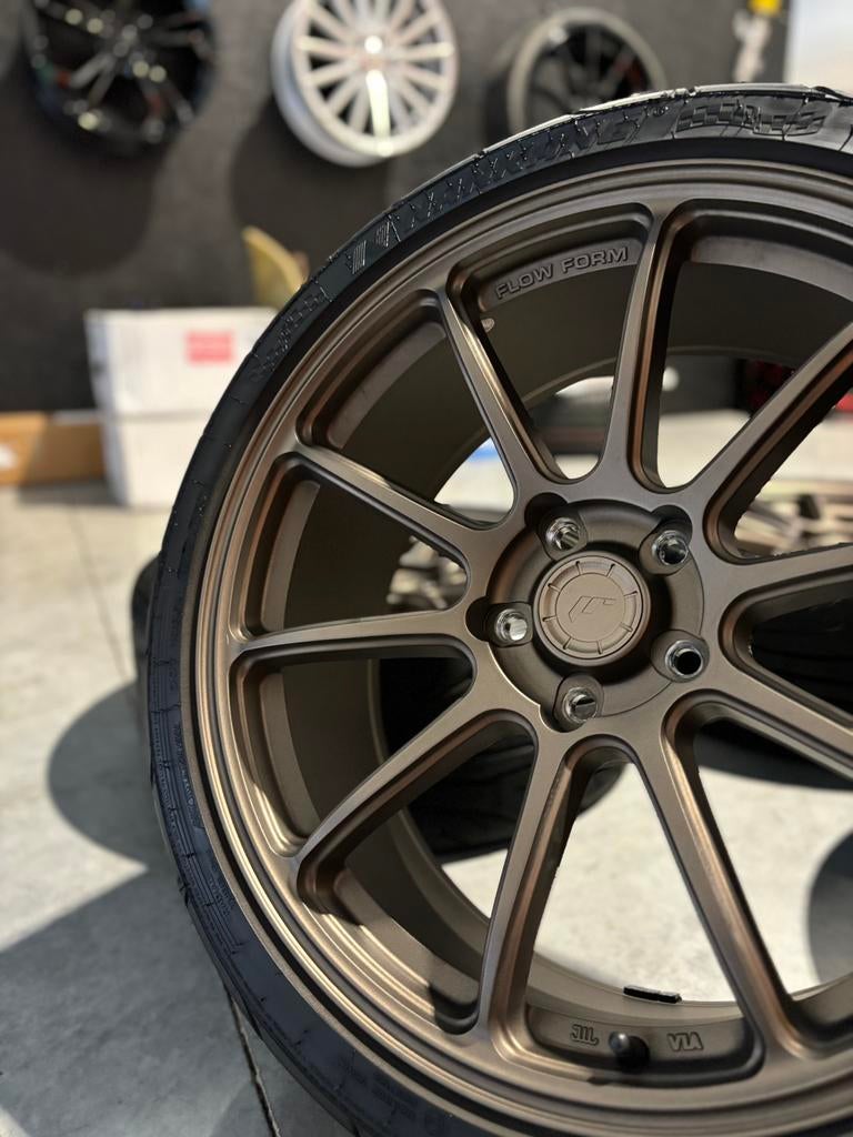 19” japan racing sl04 matt bronze, Ophalen