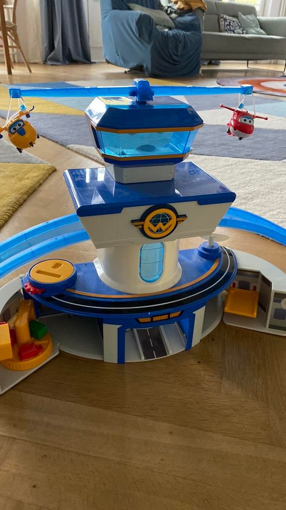Super wings airport set, Ophalen, Zo goed als nieuw
