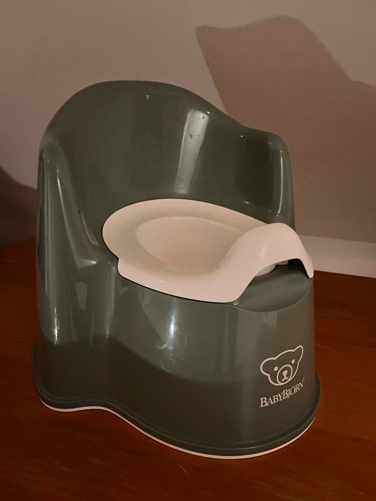 Pot à pipi Babybjorn, Enfants & Bébés, Enlèvement, Comme neuf