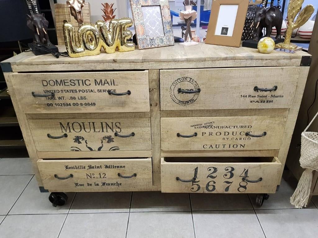 Commode en bois massif brut sur roulettes  J-line, Maison & Meubles, Armoires | Commodes, 25 à 50 cm, 5 tiroirs ou plus, 150 à 200 cm