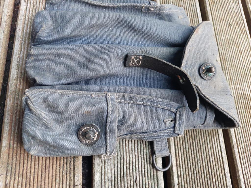 Pochette mp40 ww2, Enlèvement ou Envoi, Armée de l'air, Autres types