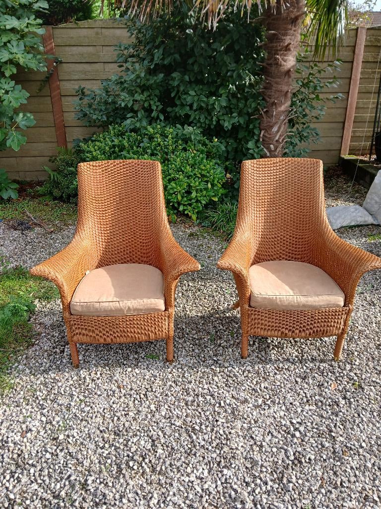 Fauteils, Huis en Inrichting, Stoelen, Ophalen, Twee, Bruin, Zo goed als nieuw