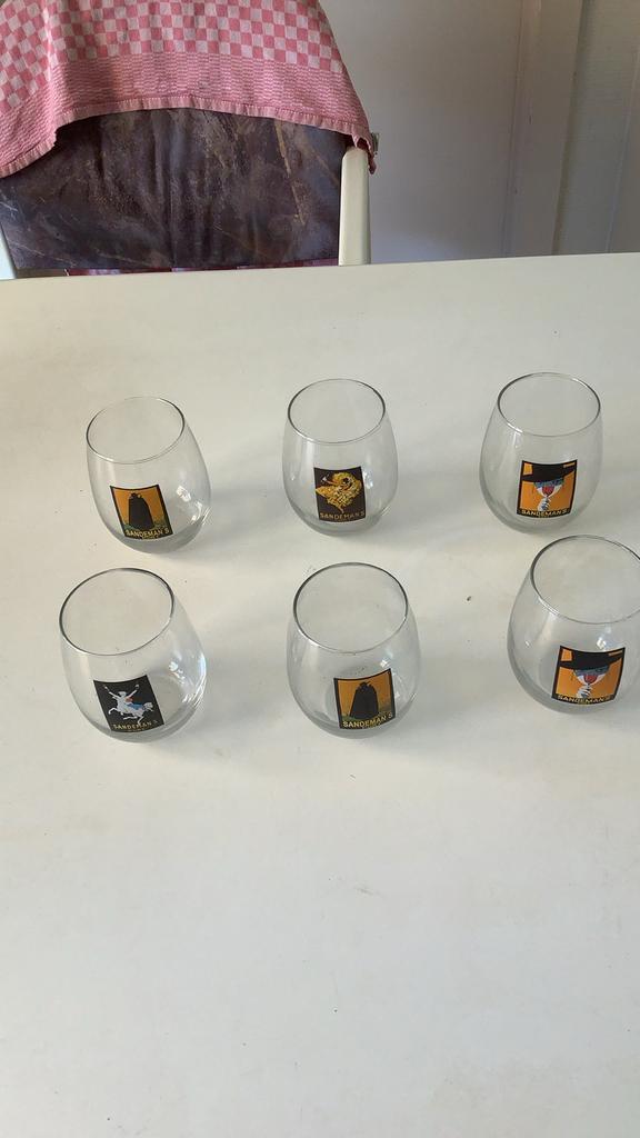 6 ‘ portoglazen‘, Verzamelen, Glas en Drinkglazen, Ophalen, Zo goed als nieuw