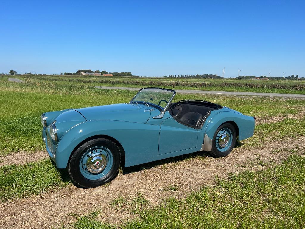 Triumph TR3 1957, Auto's, Oldtimers, Zwart, Blauw, Triumph, Bedrijf