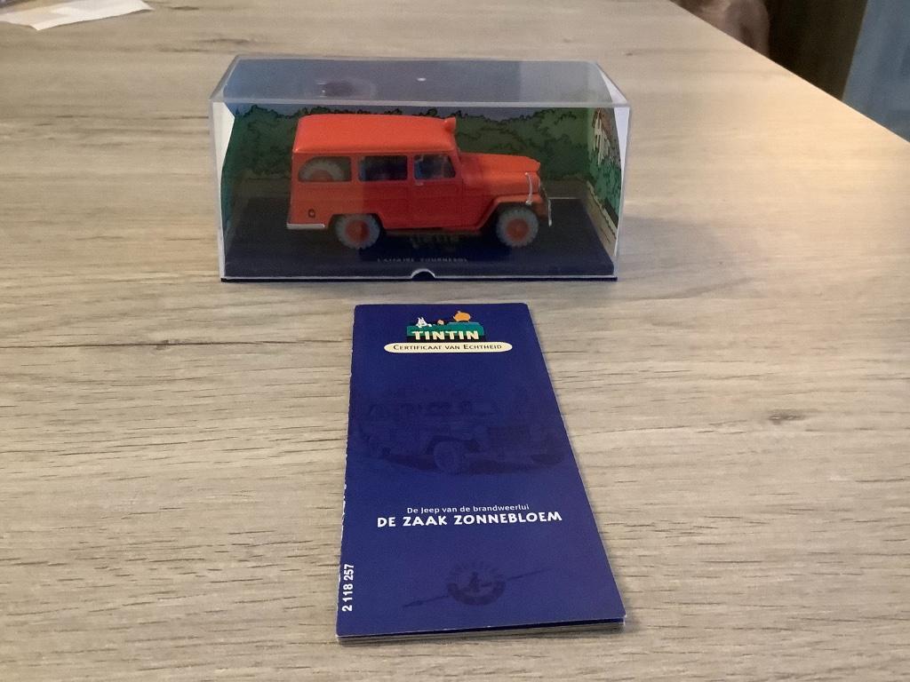 Voiture miniature Tintin L'étui au tournesol (Nouveau), Enlèvement ou Envoi, Tintin, Comme neuf, Statue ou Figurine