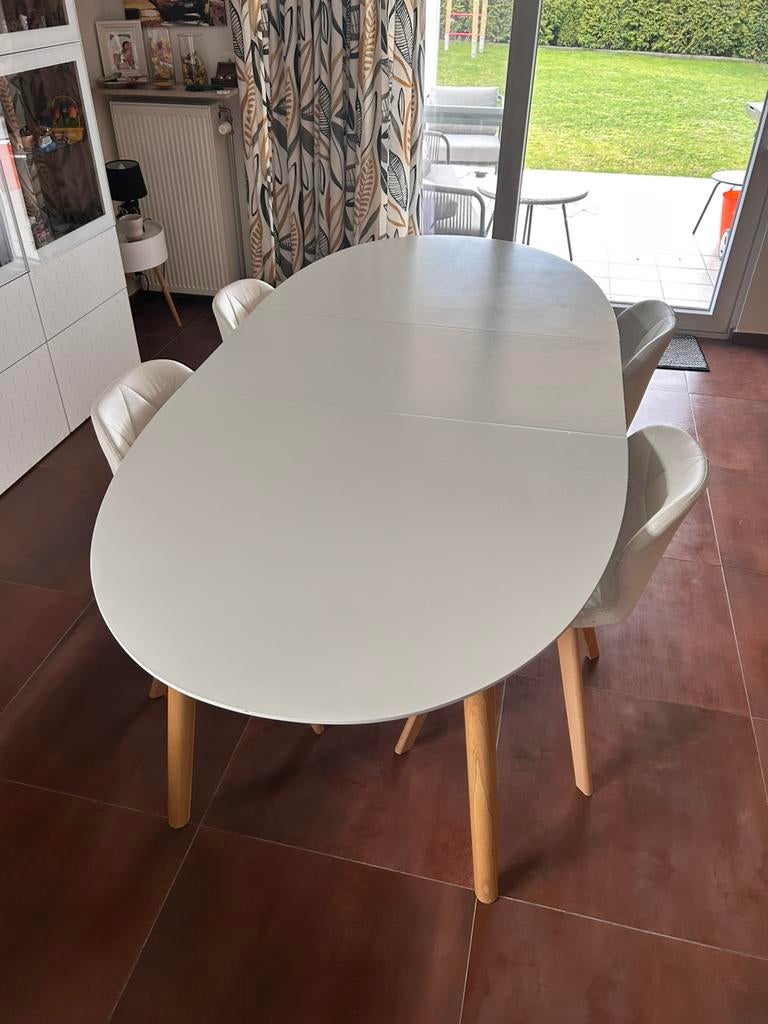 Table Safira + 5 chaises, Cinq personnes ou plus, Comme neuf, Enlèvement, Autres essences de bois