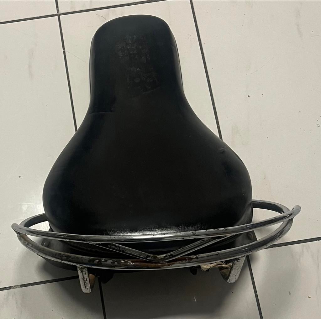 Harley Davidson zadel Panhead, Motoren, Ophalen, Zo goed als nieuw