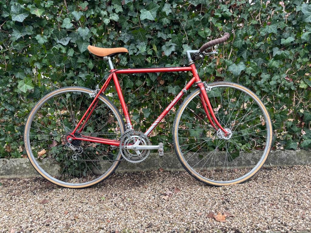 Vingage Motobecane, Fietsen en Brommers, Ophalen, Zo goed als nieuw