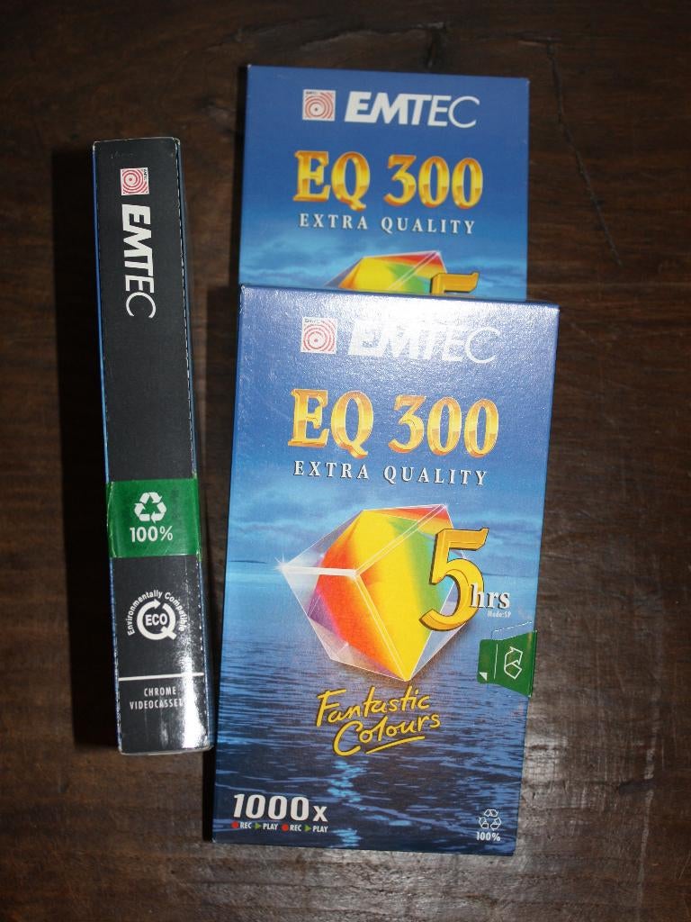 Nieuwe lege videocassettes Emtec 5h (3 stuks), Cd's en Dvd's, Ophalen of Verzenden, Nieuw in verpakking, Overige genres