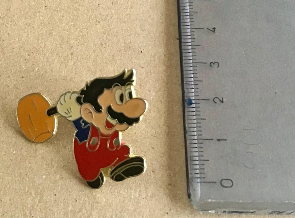 Pin’s vintage super Mario, Enlèvement ou Envoi, Comme neuf
