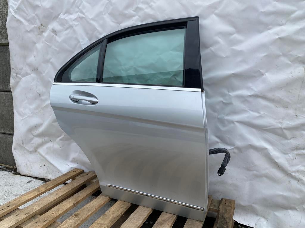Portière arrière Droit mercedes w204 S204 775, Arrière, Mercedes-Benz, Enlèvement, Utilisé