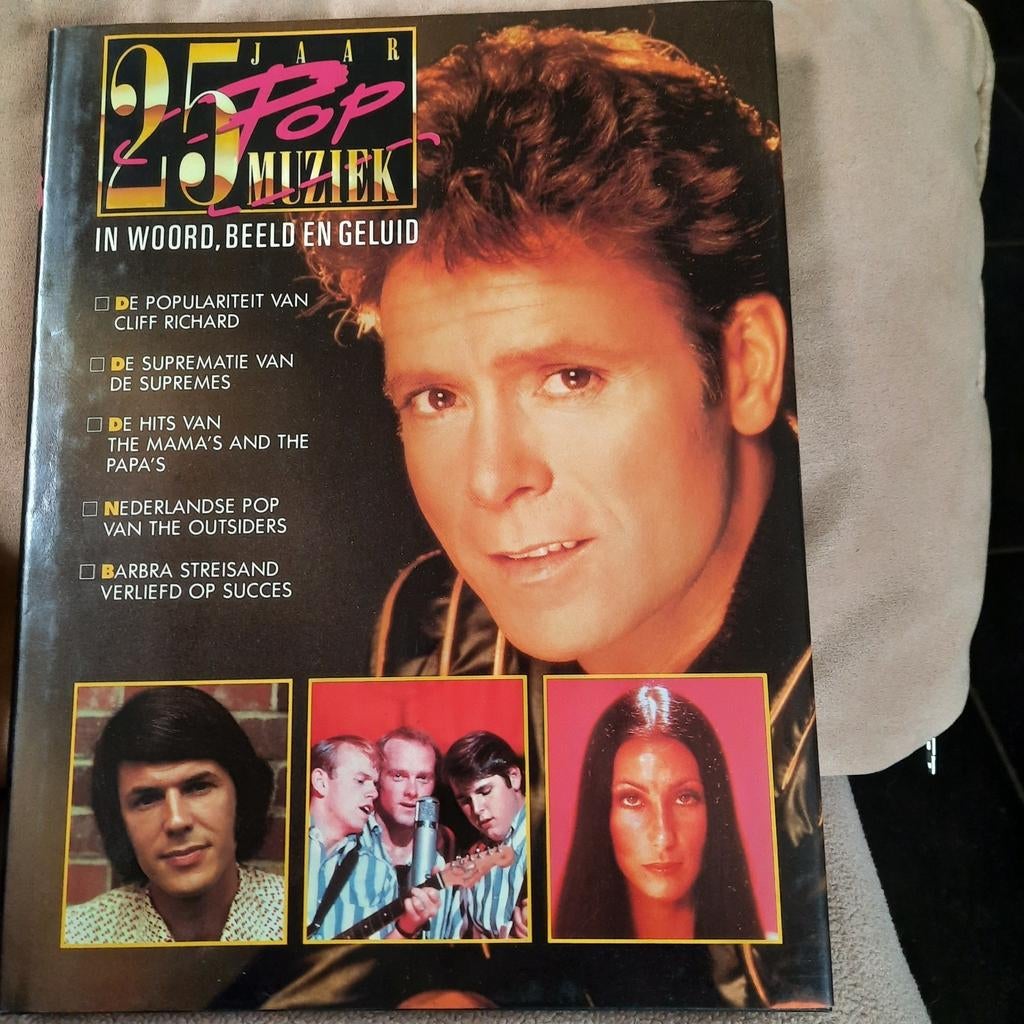 Popmuziek 25 jaar , heel goede staat ., Enlèvement ou Envoi, Comme neuf