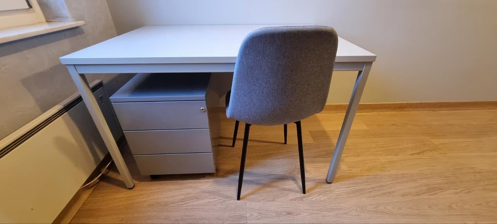 Professionele bureautafel met 3 laden, wielen + stoel, Ophalen