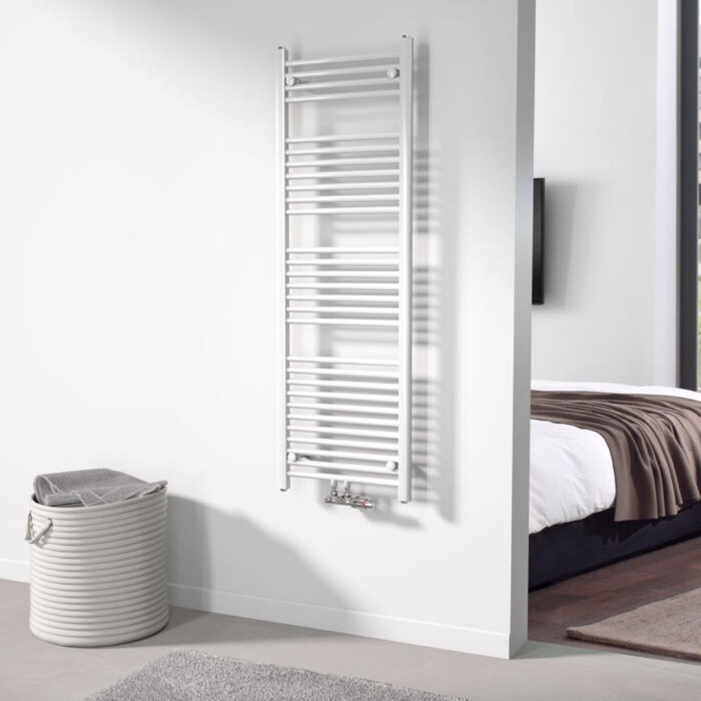 NOUVEAU! Vipera Kanza radiateur à serviettes, Neuf, Moins de 60 cm, 500 à 800 watts, Enlèvement