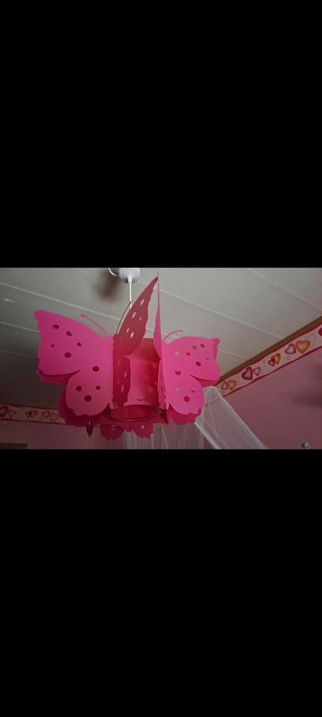 Lampe chambre fille motif papillons, Ophalen