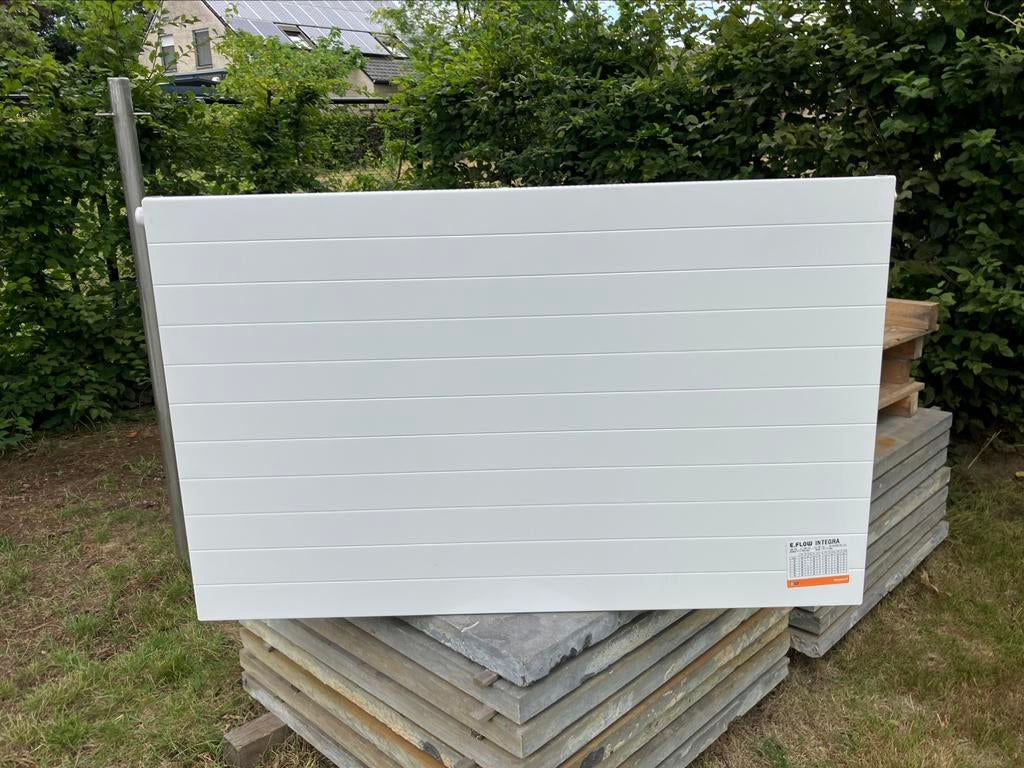 Radson radiator, Doe-het-zelf en Bouw, Platen en Panelen, Ophalen, Zo goed als nieuw