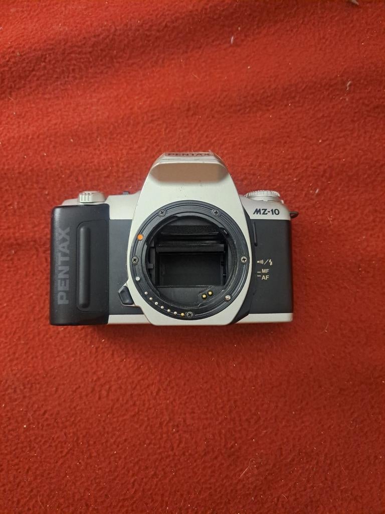 Pentax MZ-10, Ophalen, Pentax