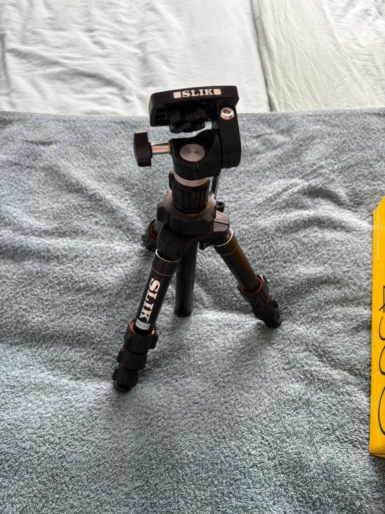 Statief voor camera, Audio, Tv en Foto, Fotografie | Statieven en Balhoofden, Ophalen, Zo goed als nieuw, Driepoot