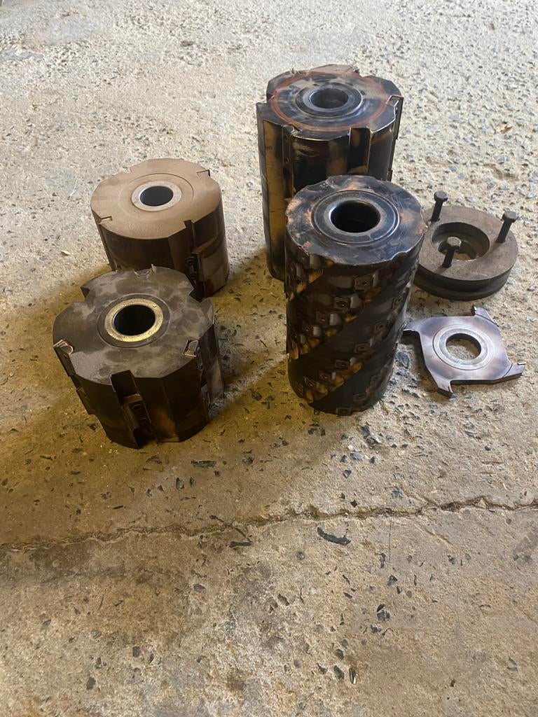 Frezen as gat 40mm, Ophalen, Zo goed als nieuw