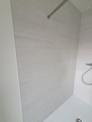 Badkamertegels 30x60cm, totaal 8,64m2 + 22m plinten, Doe-het-zelf en Bouw, Tegels, Ophalen, Nieuw