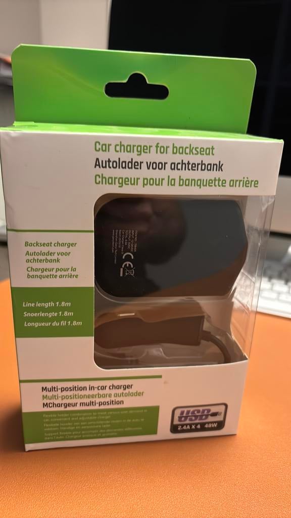 Autolader voor achterbank, Ophalen, Zo goed als nieuw