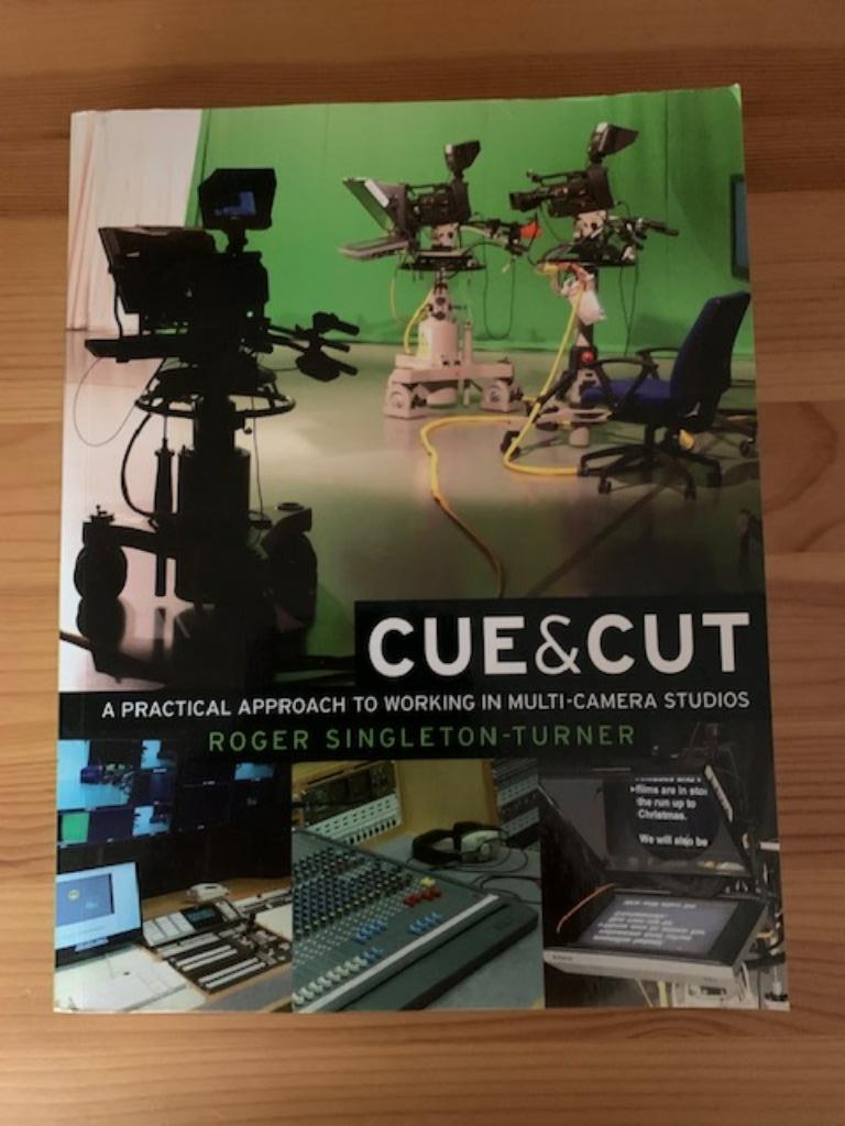 Boek 'Cue & Cut', Spécifique au film, Enlèvement ou Envoi, Comme neuf, Roger Singleton-Turner