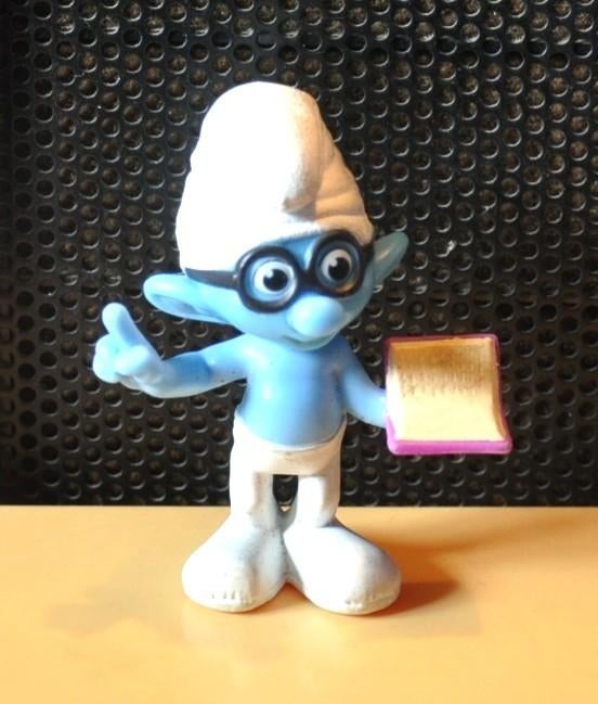 figurine schtroumpfs a lunette peyo 2013 (16), Collections, Schtroumpfs, Enlèvement ou Envoi, Comme neuf, Schtroumpf à Lunettes