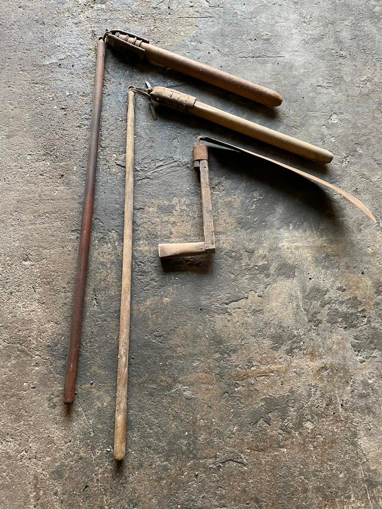 Antieke Vlaskloppers, Ophalen, Graan