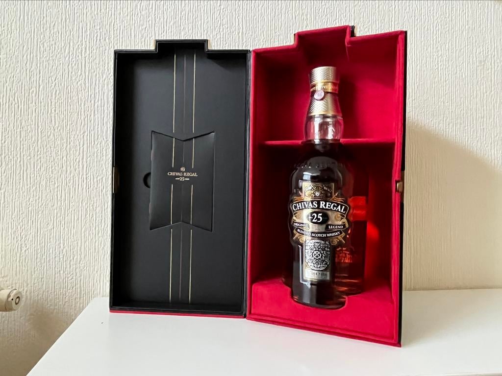 Whisky Chivas Regal 25 years, Verzamelen, Ophalen of Verzenden, Nieuw