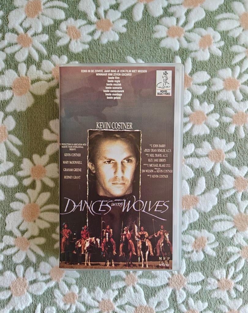 VHS - Dances With Wolves - Kevin Costner - €2, CD & DVD, VHS | Film, Tous les âges, Enlèvement, Utilisé, Drame