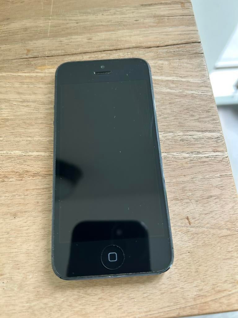 Iphone 5 sans code deverouillage parfait etat, Télécoms, Téléphonie mobile | Apple iPhone, Enlèvement ou Envoi, IPhone 5
