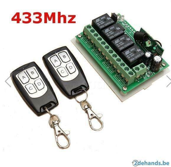4 kanaals ontvanger 433 mhz in behuizing met 2 handzenders, Ophalen of Verzenden, Nieuw