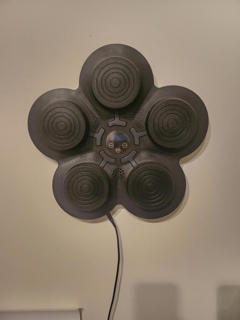 Boksen op muziek, Ophalen