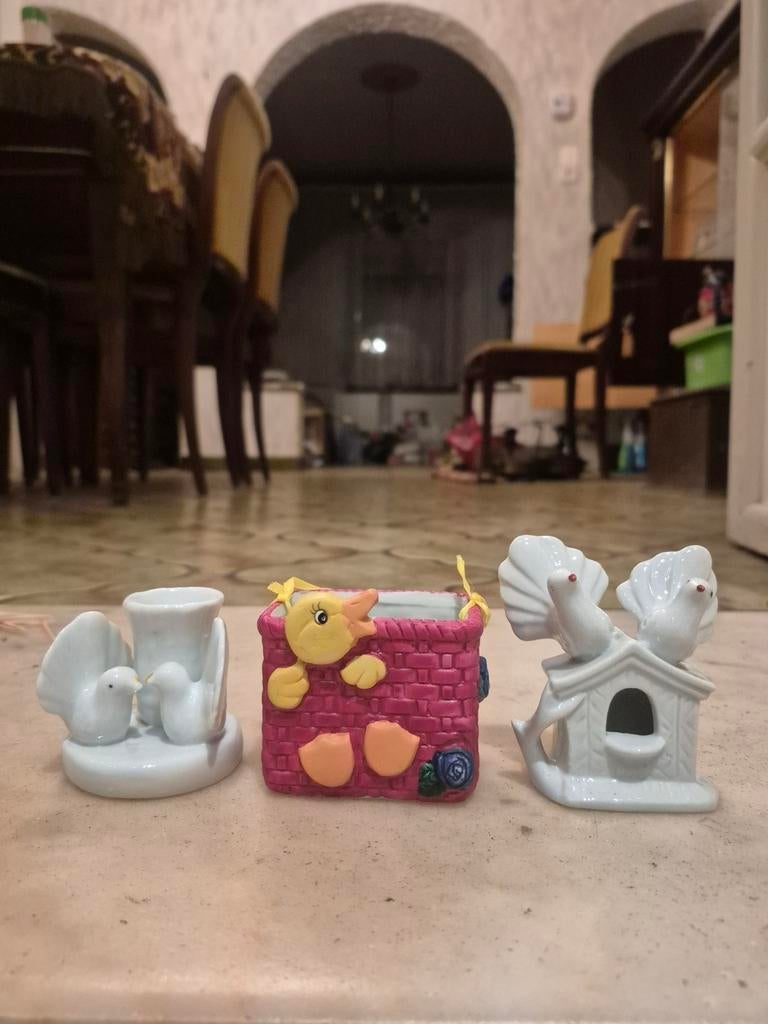 Lot de 3 porte-cure-dents en porcelaine en parfait état., Antiquités & Art, Antiquités | Porcelaine, Enlèvement