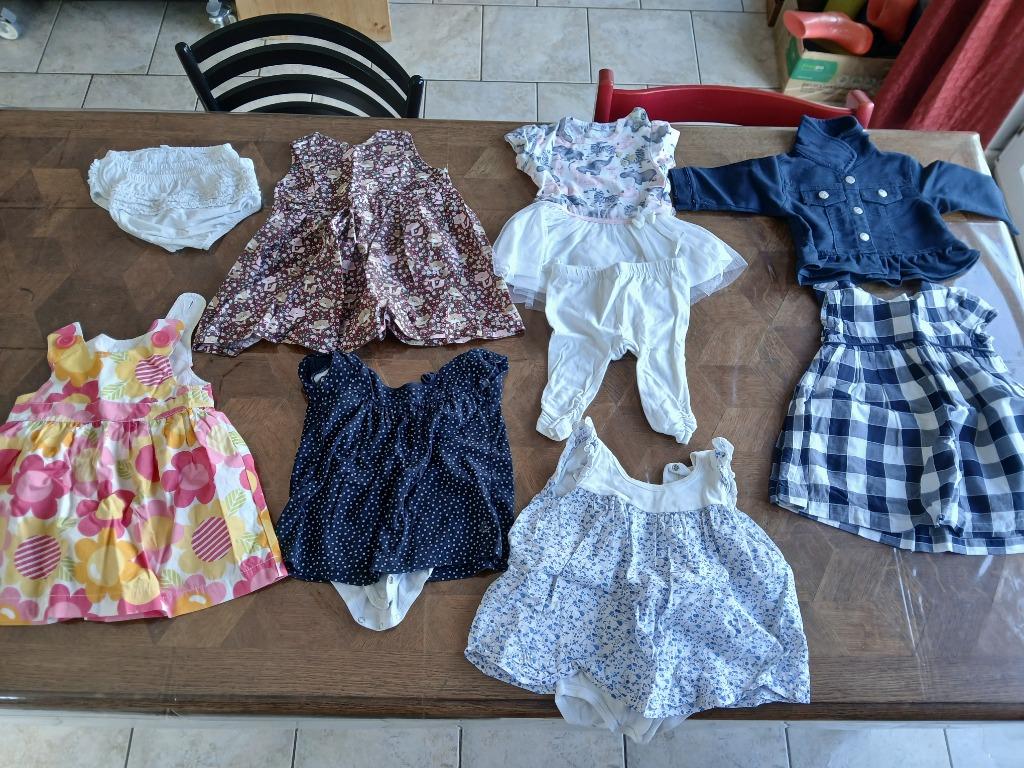 Babykledingset 6-9 maanden, Ophalen of Verzenden, Gebruikt