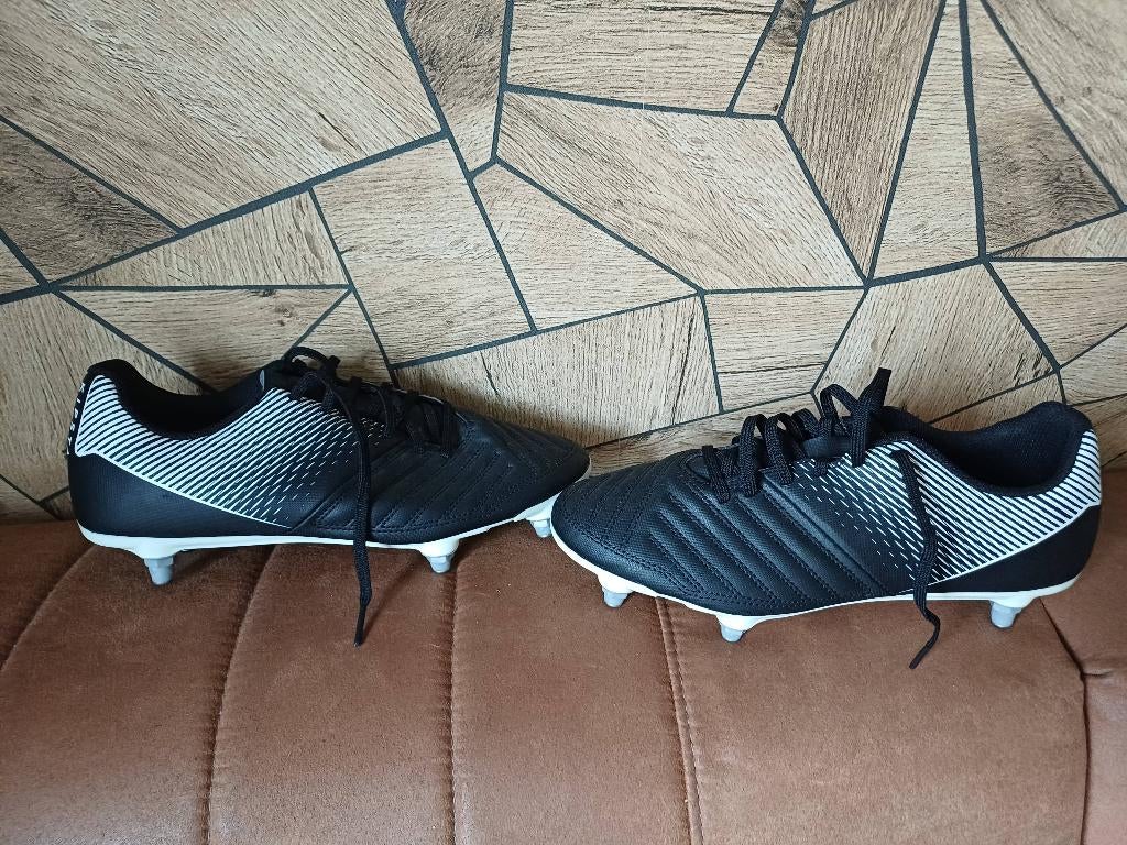 Baskets de foot ., Enlèvement, Comme neuf, Chaussures