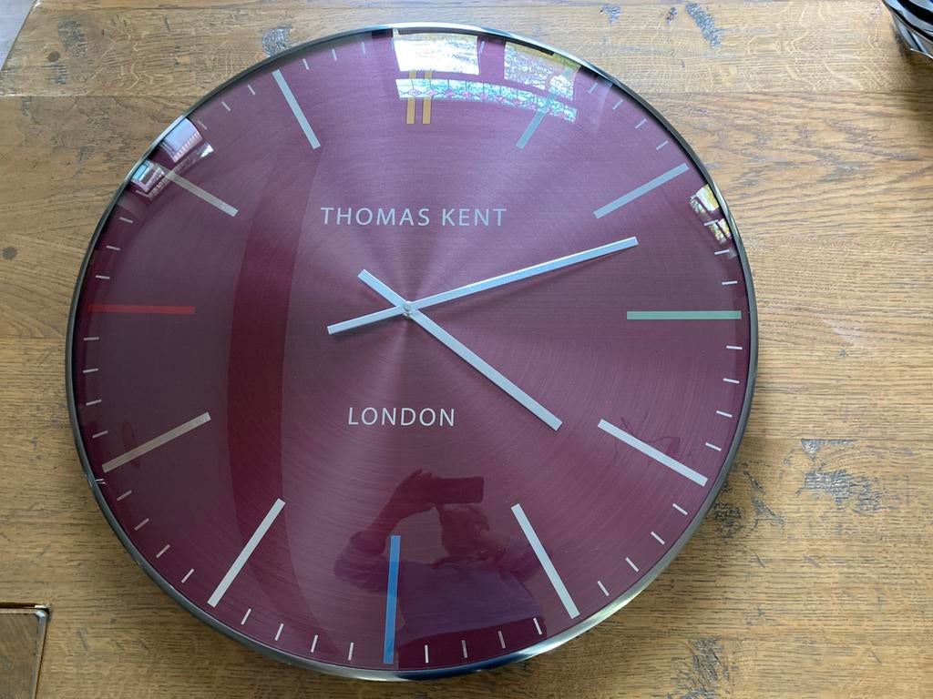 WANDKLOK Thomas Kent.Diameter 65 cm aan SUPERPRIJS, Huis en Inrichting, Woonaccessoires | Klokken, Zo goed als nieuw, Wandklok