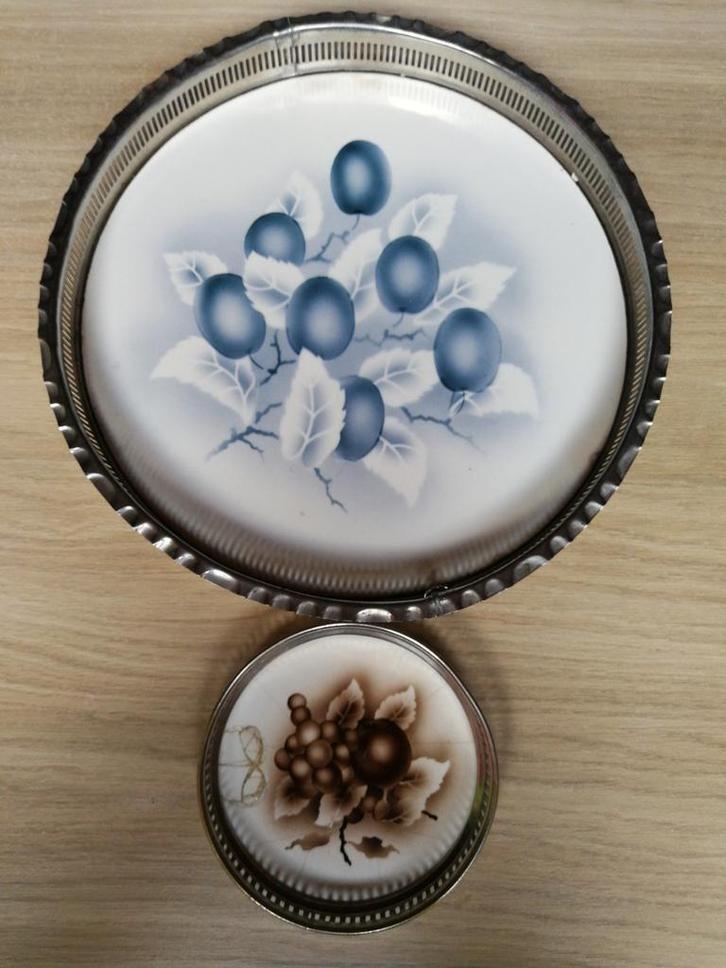 Ancien posse bouteille et posse verre "prunes", Enlèvement